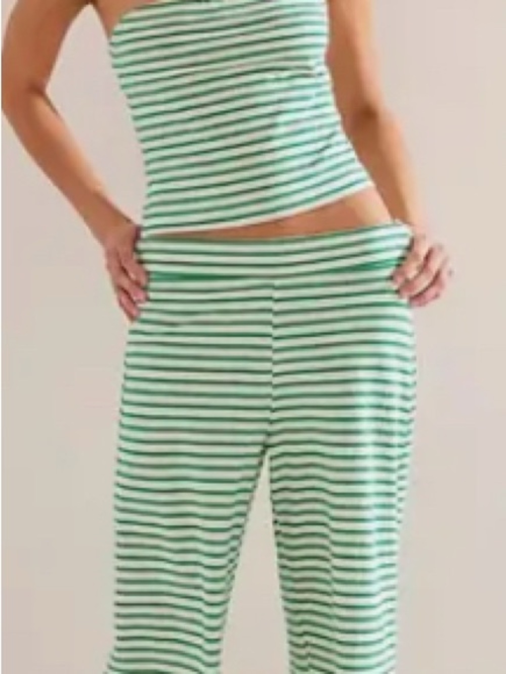 Two piece stripe set